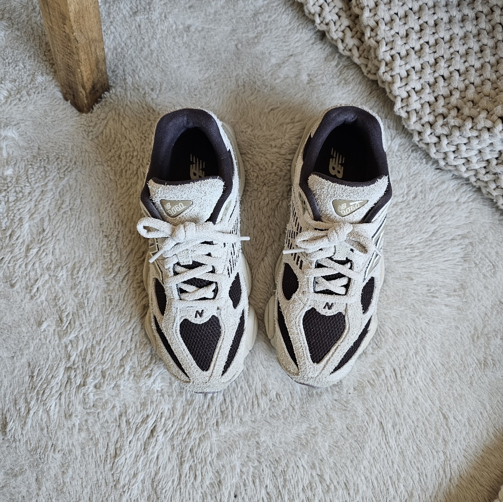 New Balance 9060 - Picture 9 of 13